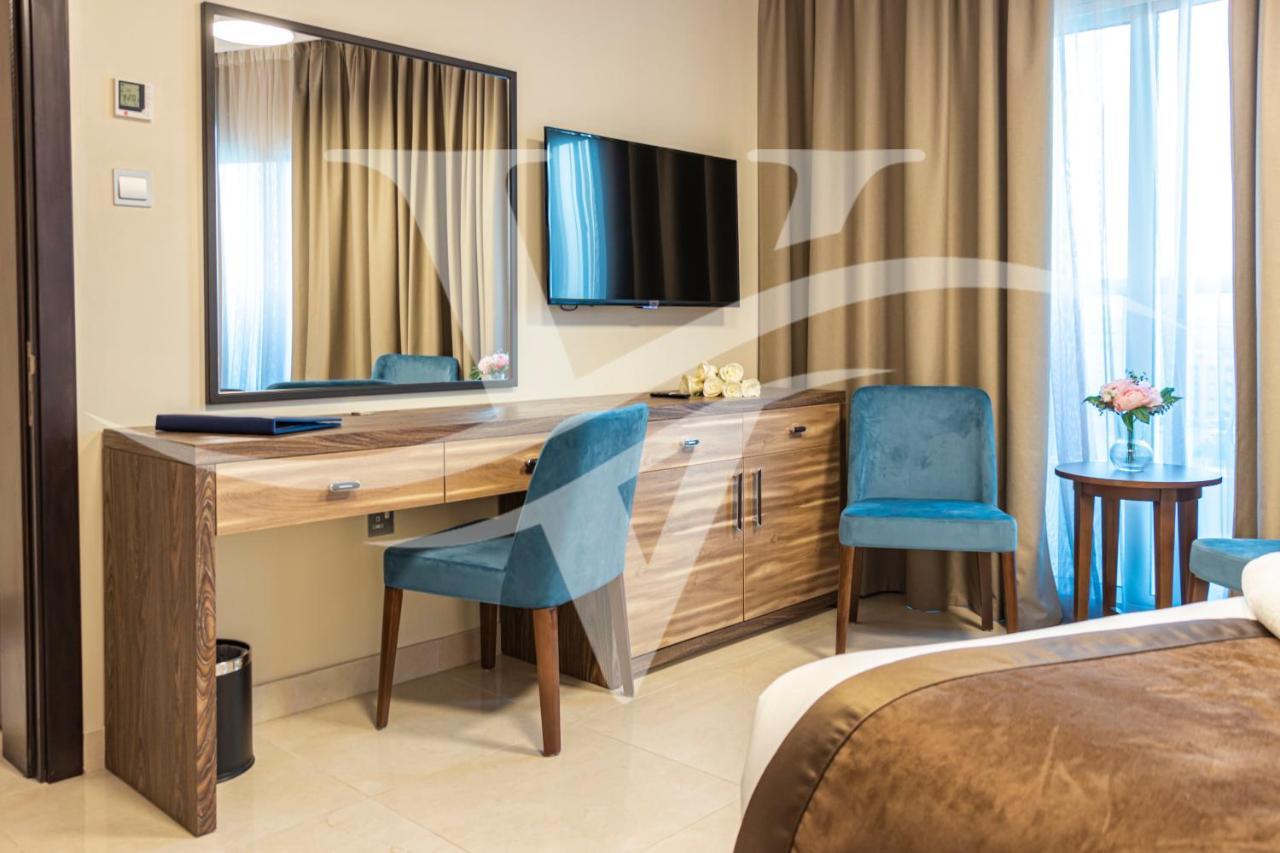 Viola Hotel Apartments Sharjah Bagian luar foto